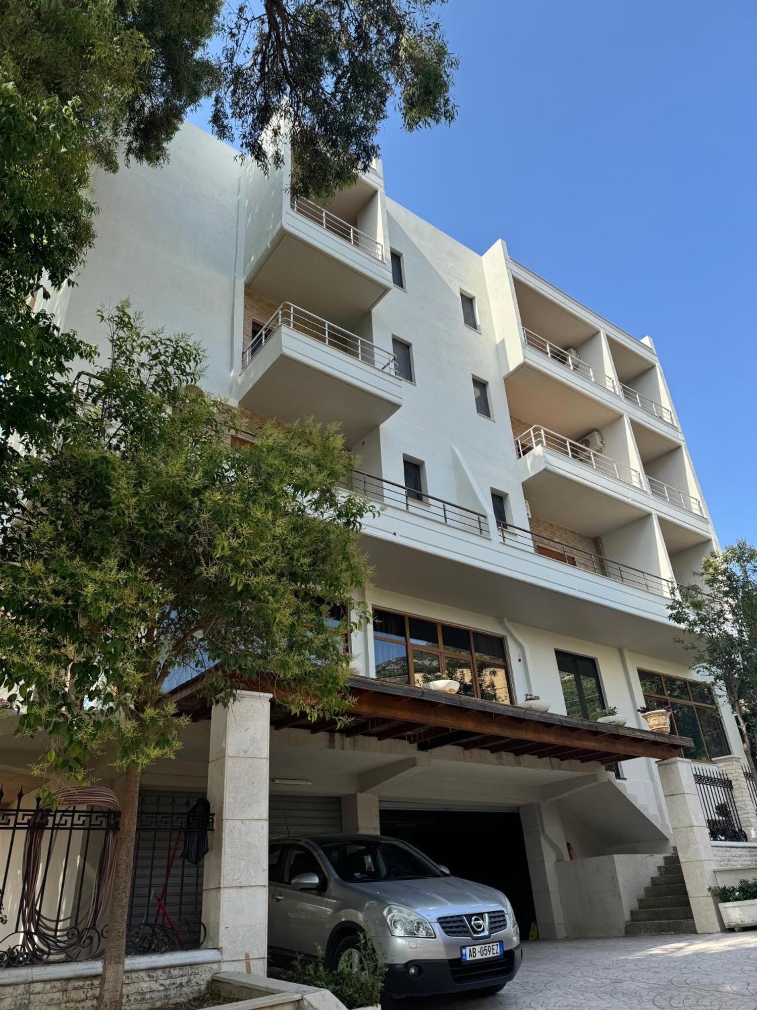 Hotel Erjuma Vlorë 外观 照片