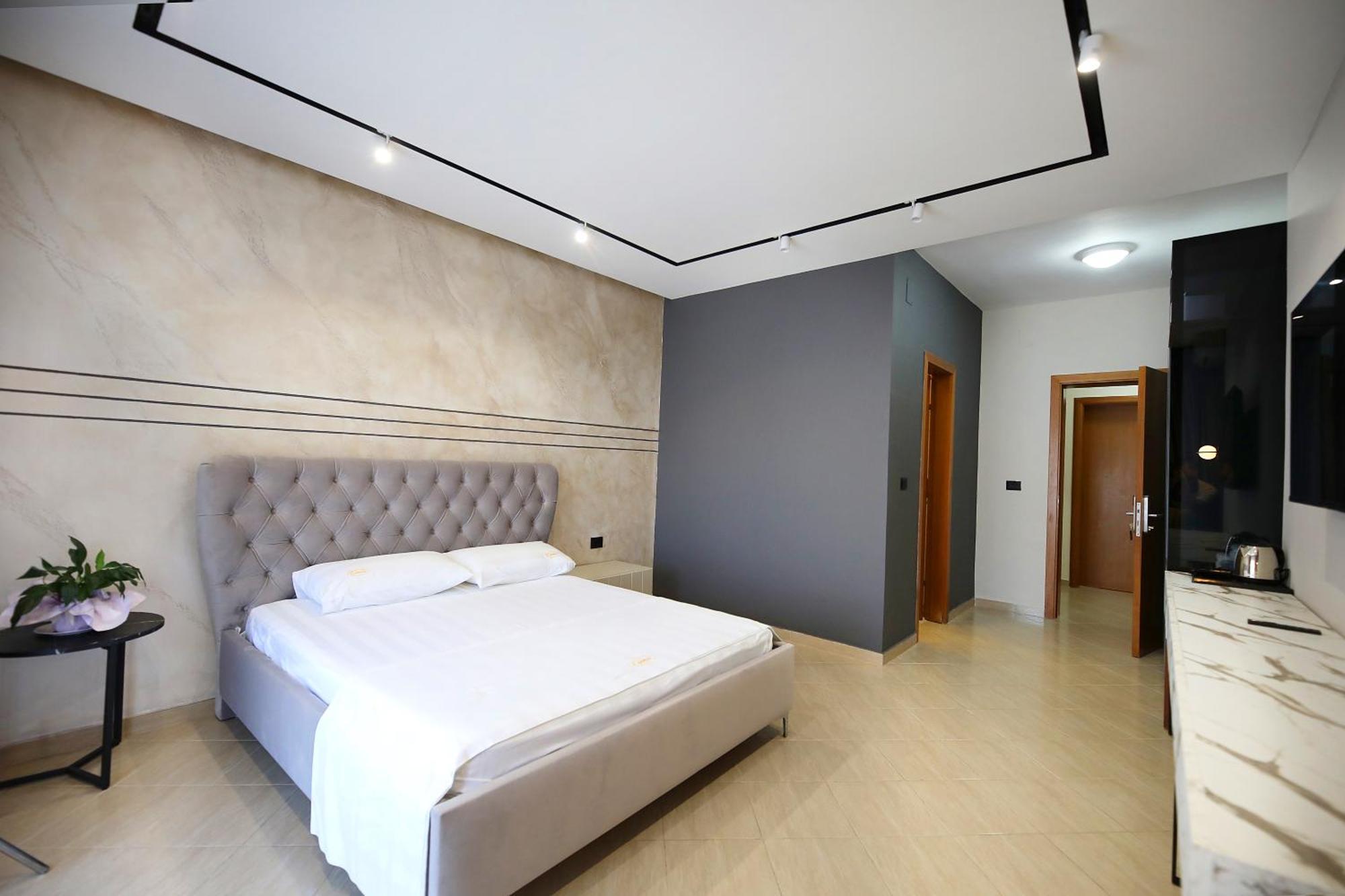 Hotel Erjuma Vlorë 外观 照片