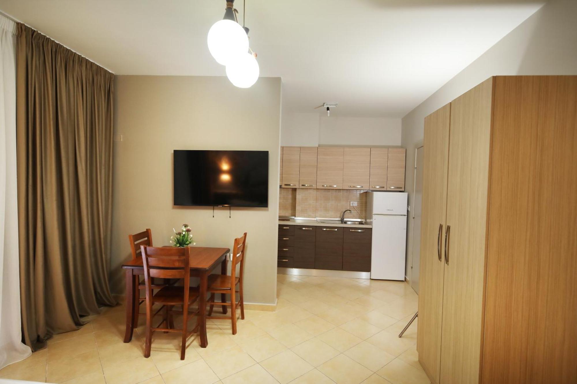 Hotel Erjuma Vlorë 外观 照片