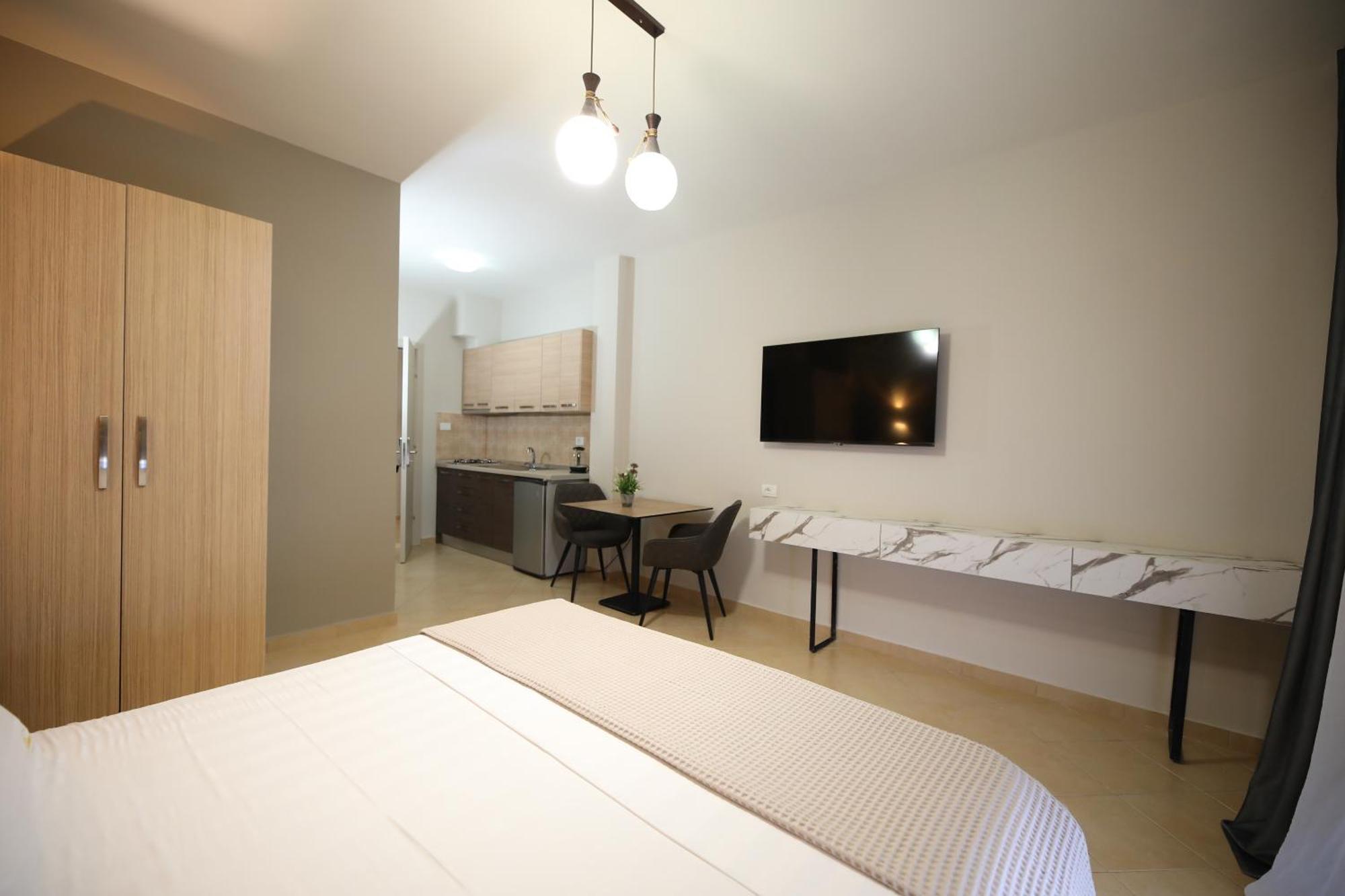 Hotel Erjuma Vlorë 外观 照片