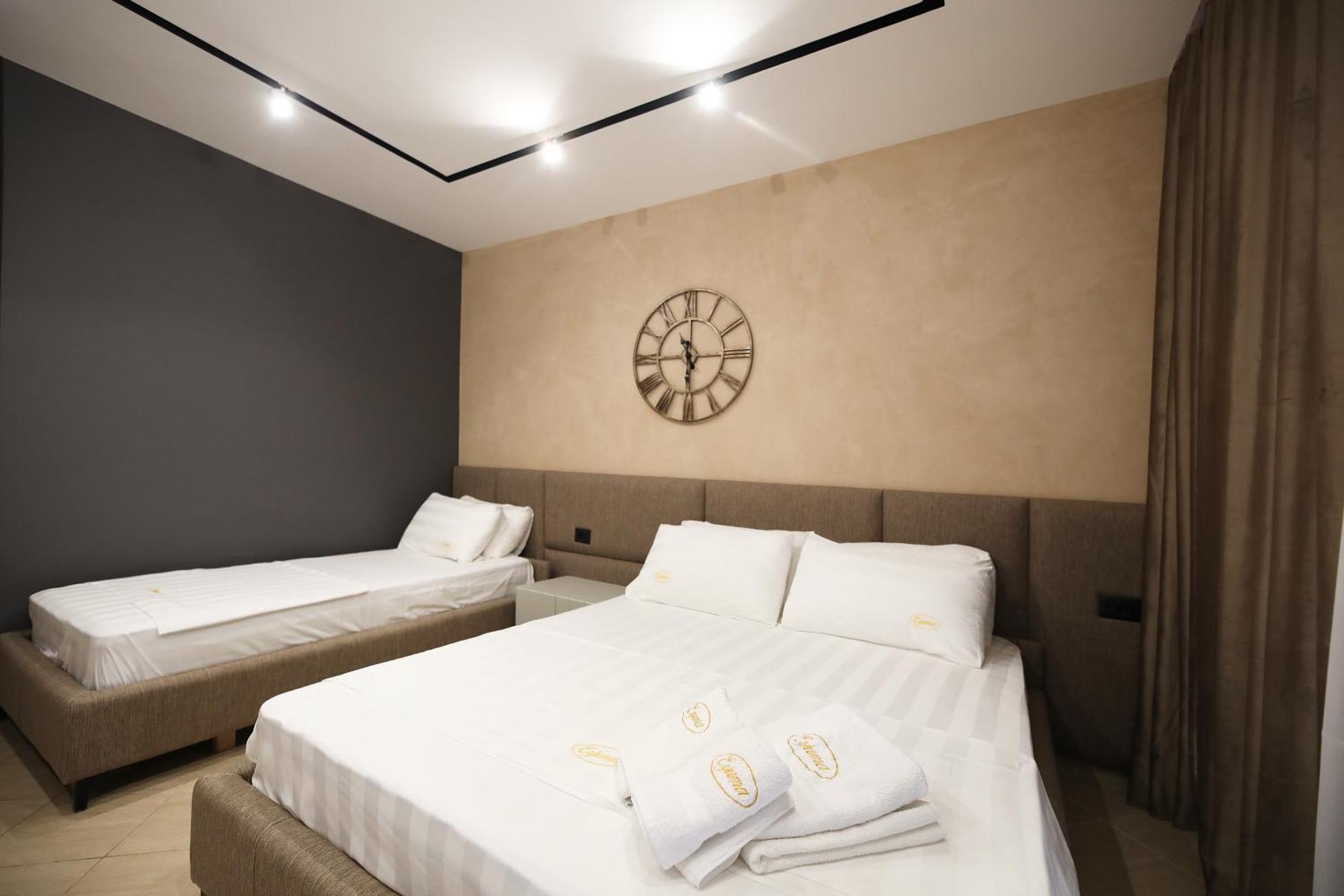 Hotel Erjuma Vlorë 外观 照片